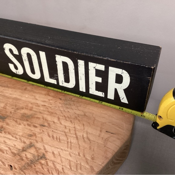 🔵 I ❤️ My Soldier - Beautiful Patriotic Home Decor for Mom, Wife, Son, Daughter - Picture 7 of 11